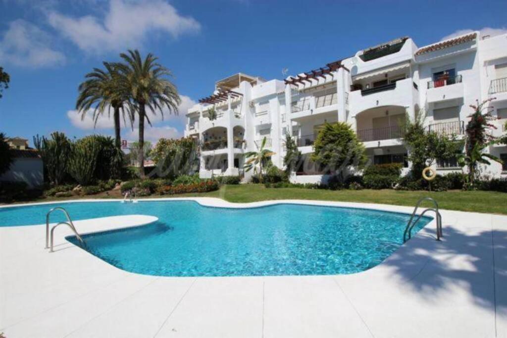 Appartamento Oasis Sun Beach Costa Del Sol Estepona Esterno foto